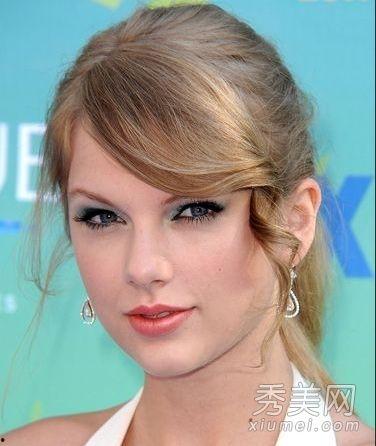 欧美明星耳返图片,时尚与科技的完美融合